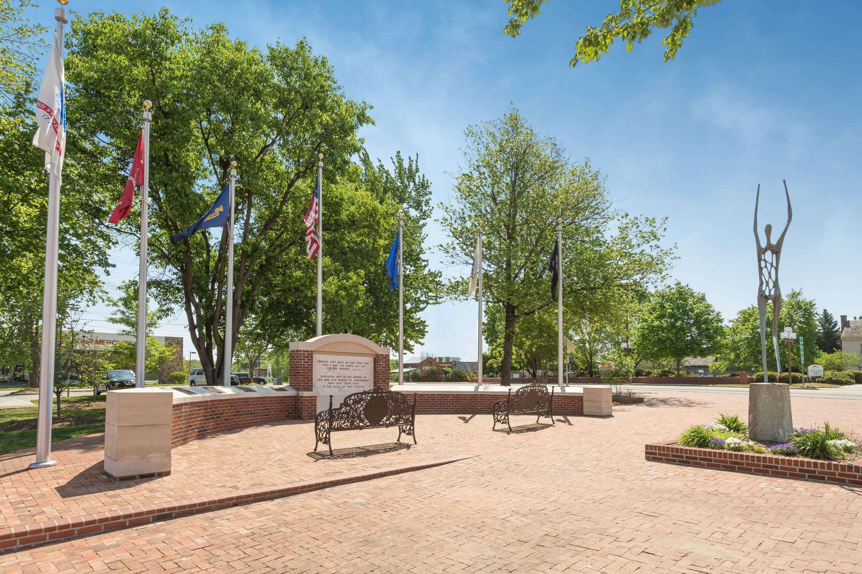 Clarion Pointe - Greensboro Coliseum Area מראה חיצוני תמונה