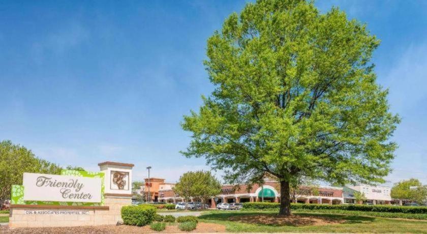 Clarion Pointe - Greensboro Coliseum Area מראה חיצוני תמונה